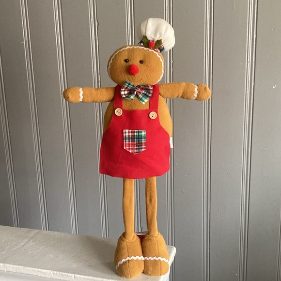 NWT- 24” Absolutely Precious- Holiday Baker Gingerbread Decoration w/Hat & Apron - Picture 6 of 16